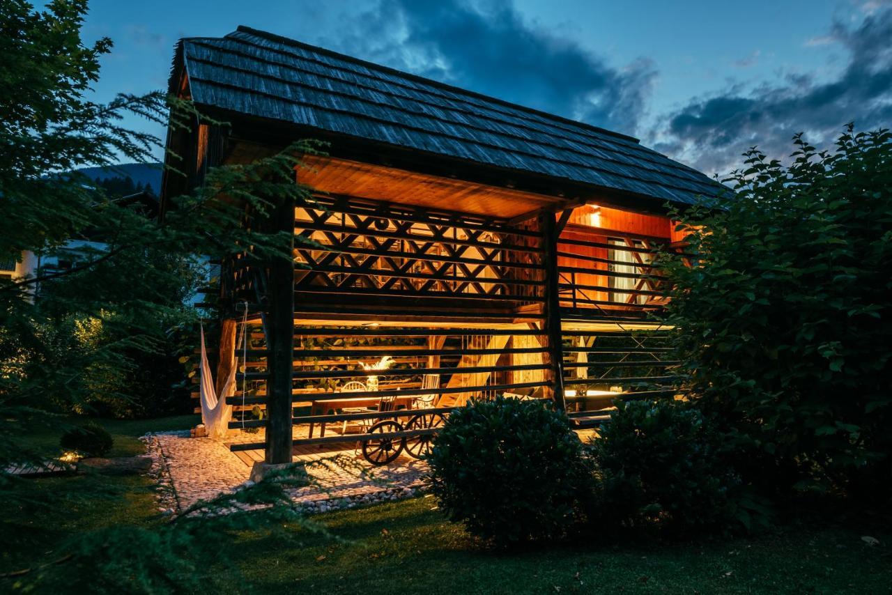 House Raduha Hotel Luce Exterior photo